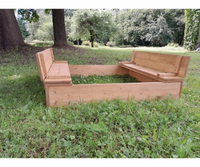 Smilšu kaste ar vāku
