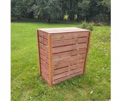Wooden compost container